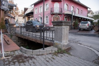 Jövő évig várni kell a székelyudvarhelyi Vár utcai híd javítására