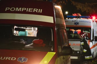 Meghalt a csecsemő, akivel édesanyja szerdán kiugrott egy társasház lángoló emeleti lakásából