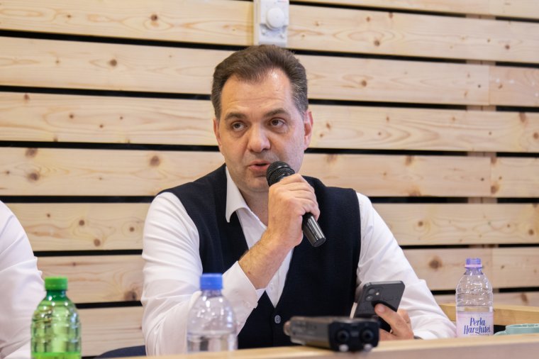 Viszály a koalícióban: az RMDSZ nem érti, miért fosztanák meg a fejlesztési tárcától