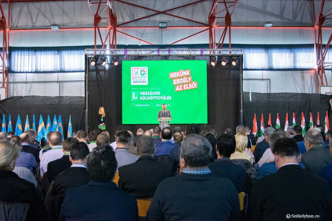 •  Fotó: László Ildikó
