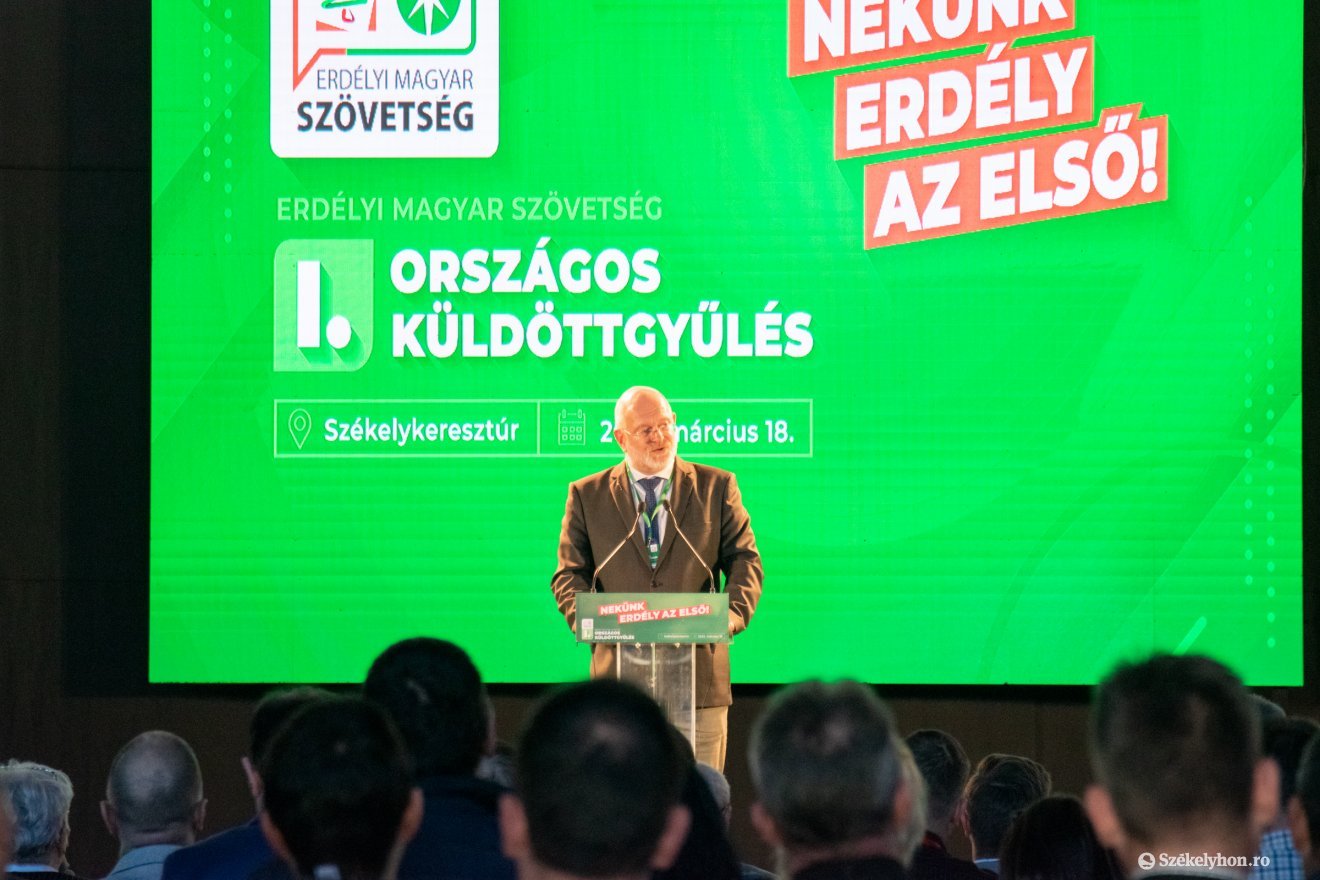 •  Fotó: László Ildikó