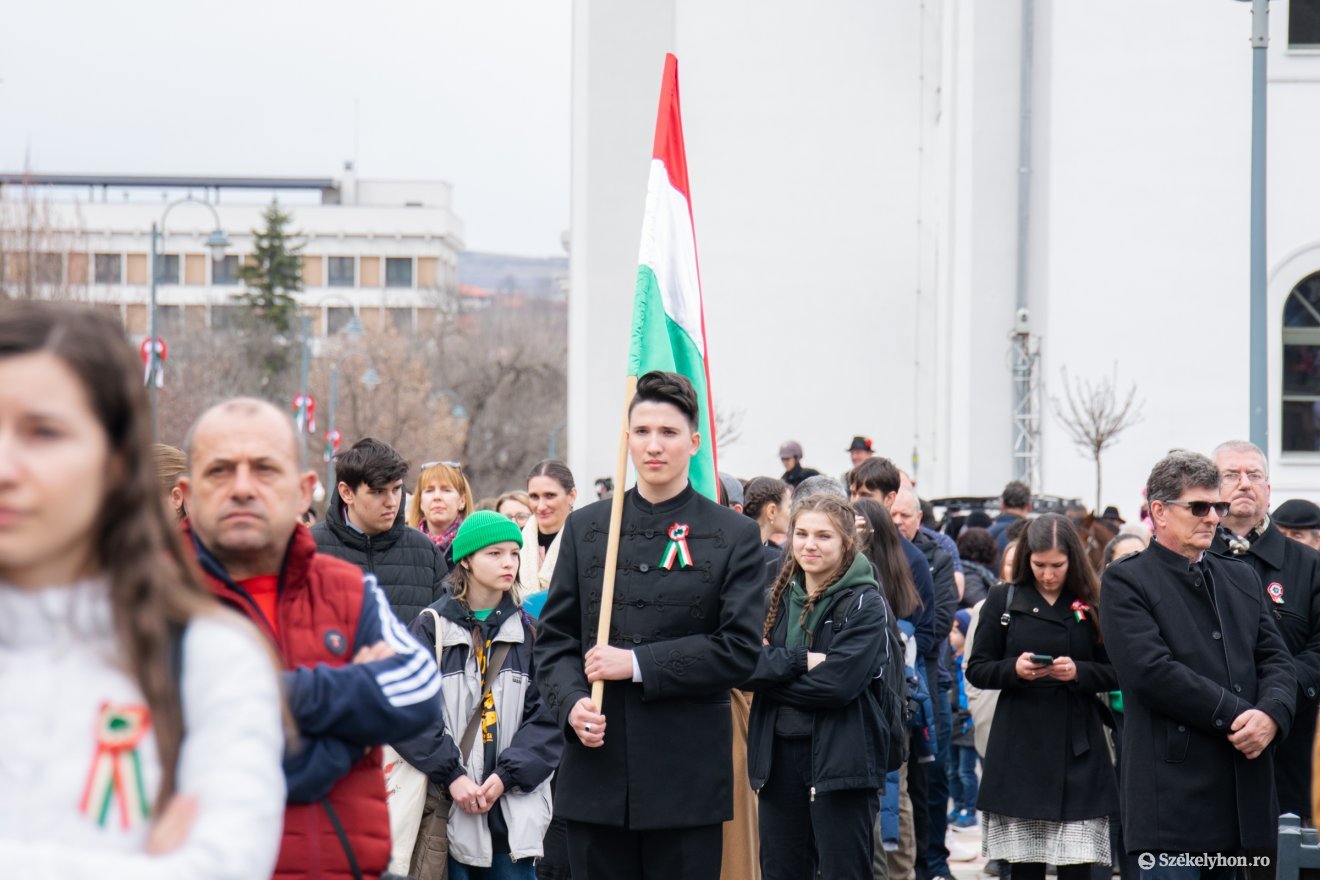 •  Fotó: László Ildikó
