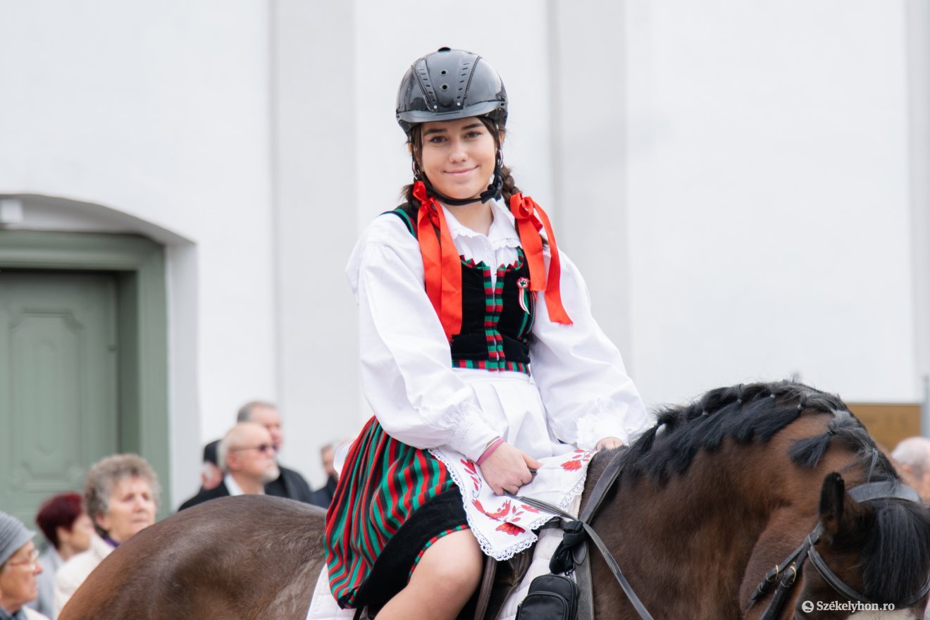 •  Fotó: László Ildikó