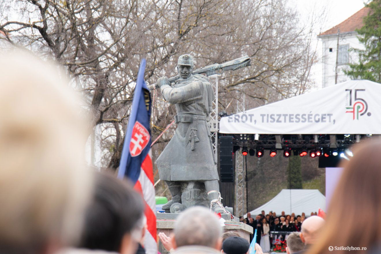 •  Fotó: László Ildikó