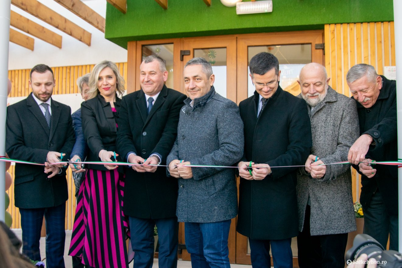 •  Fotó: László Ildikó