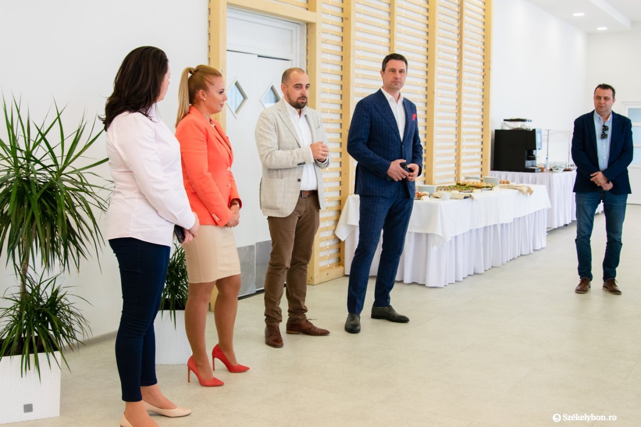 •  Fotó: László Ildikó