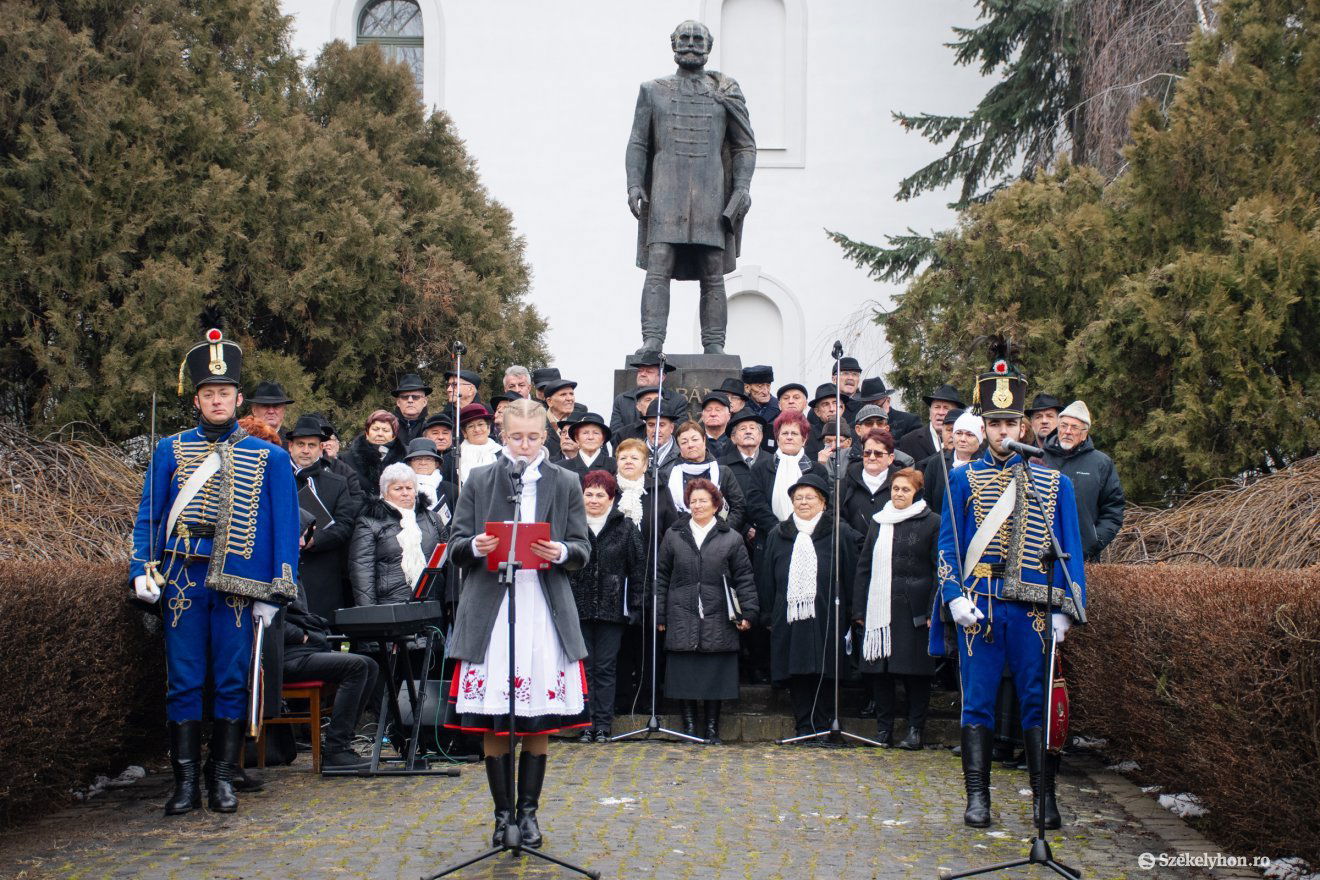 •  Fotó: László Ildikó