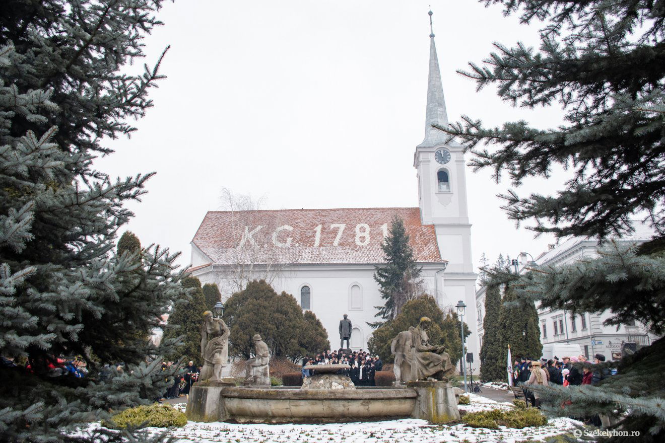 •  Fotó: László Ildikó