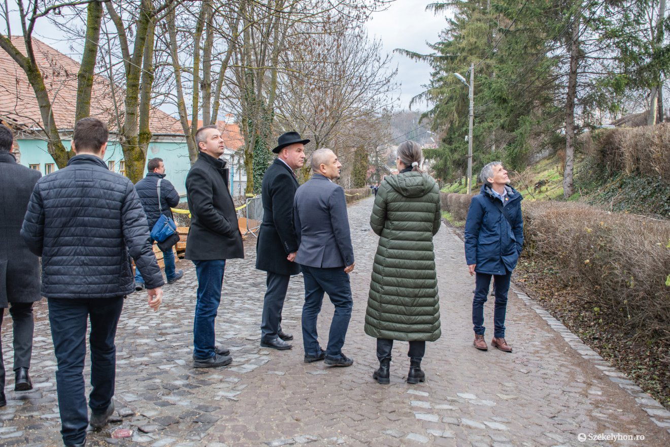 •  Fotó: László Ildikó