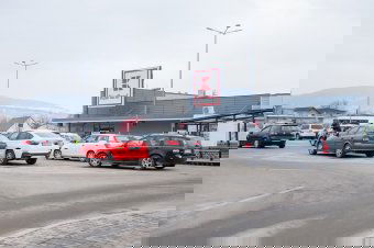 Megjött a fogyasztóvédelmi jelentés, ezért zárták be ideiglenesen a székelyudvarhelyi Kauflandot