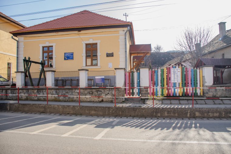 Korszerűsítik a homoródalmási óvodát, a következő tanévtől birtokba vehetik a kicsik