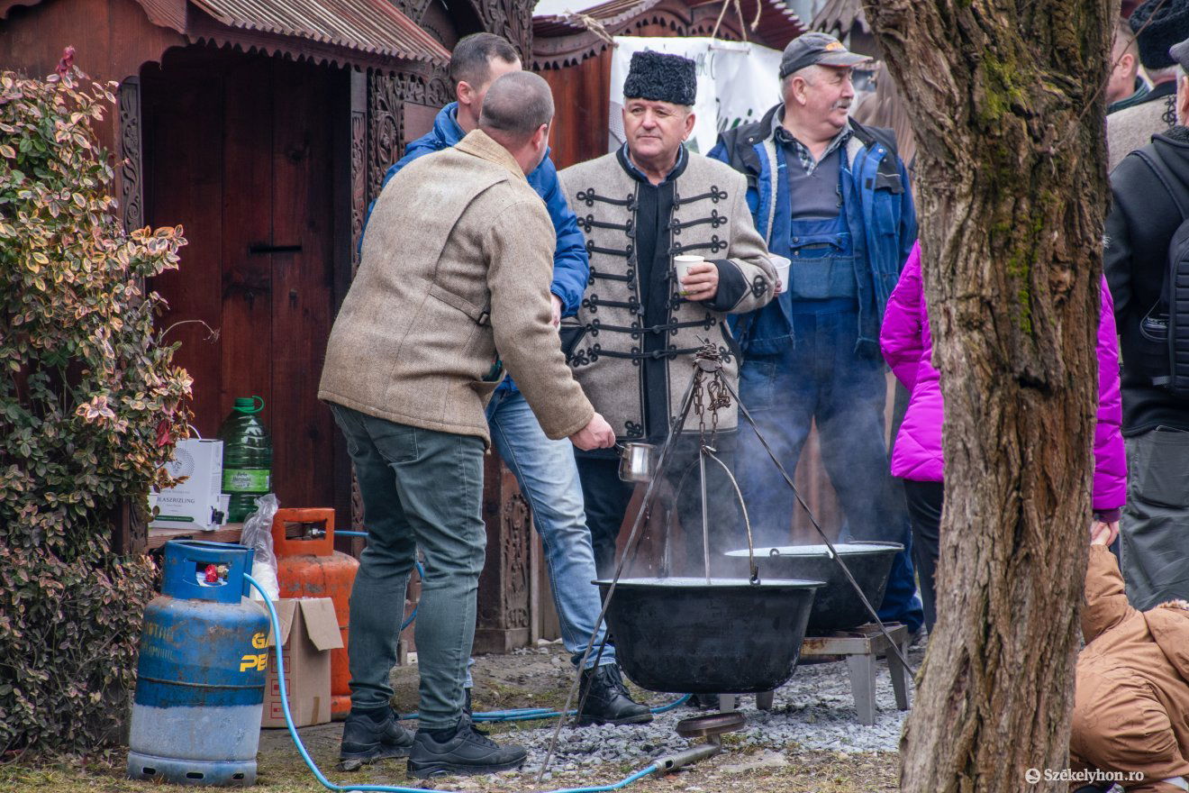 •  Fotó: László Ildikó