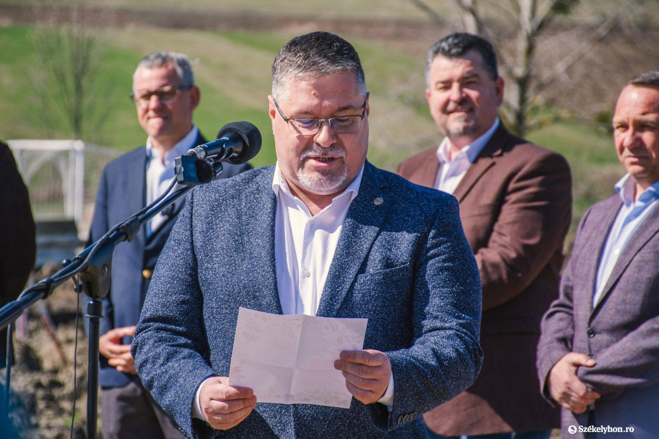 •  Fotó: László Ildikó