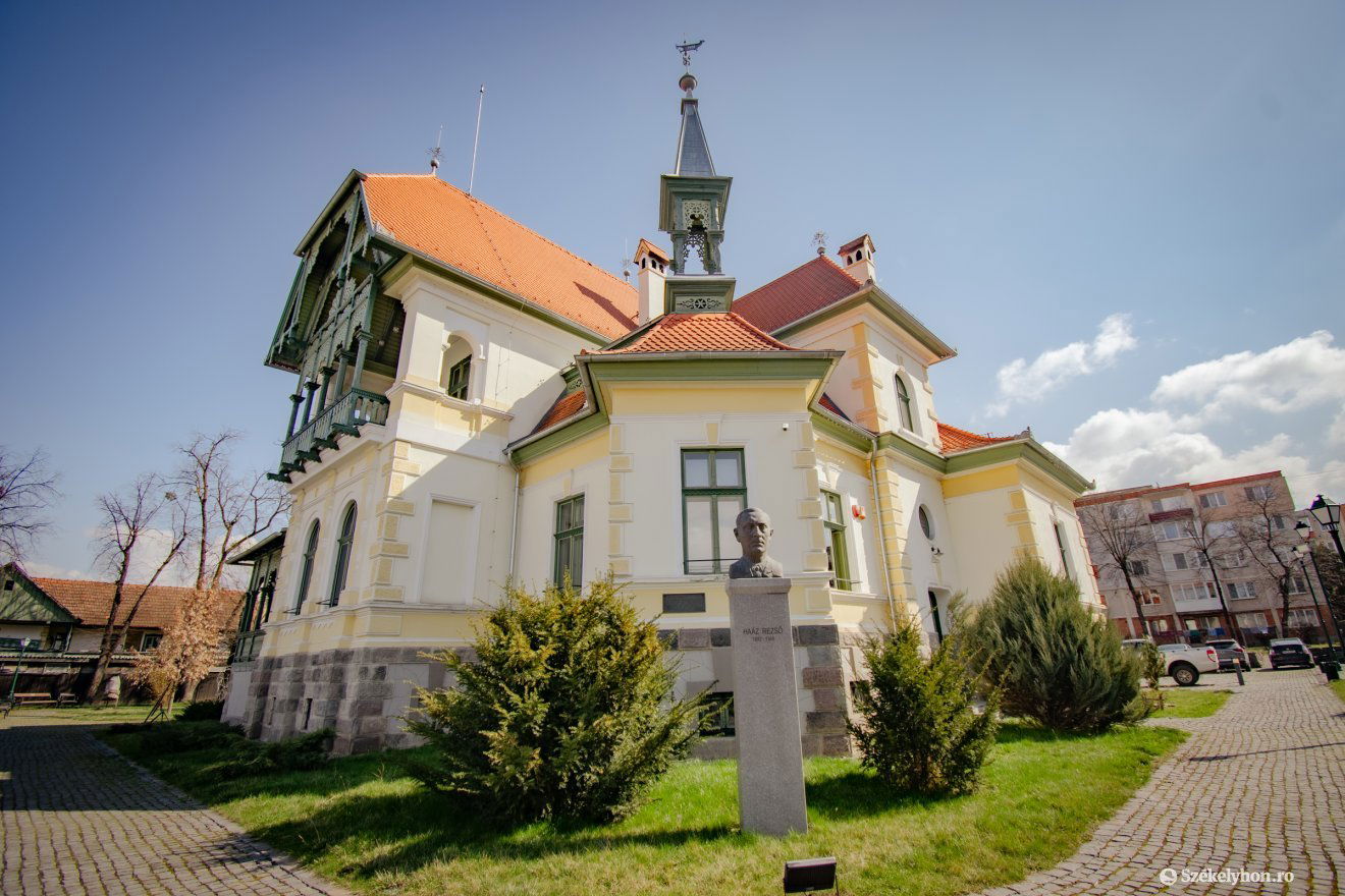 •  Fotó: László Ildikó