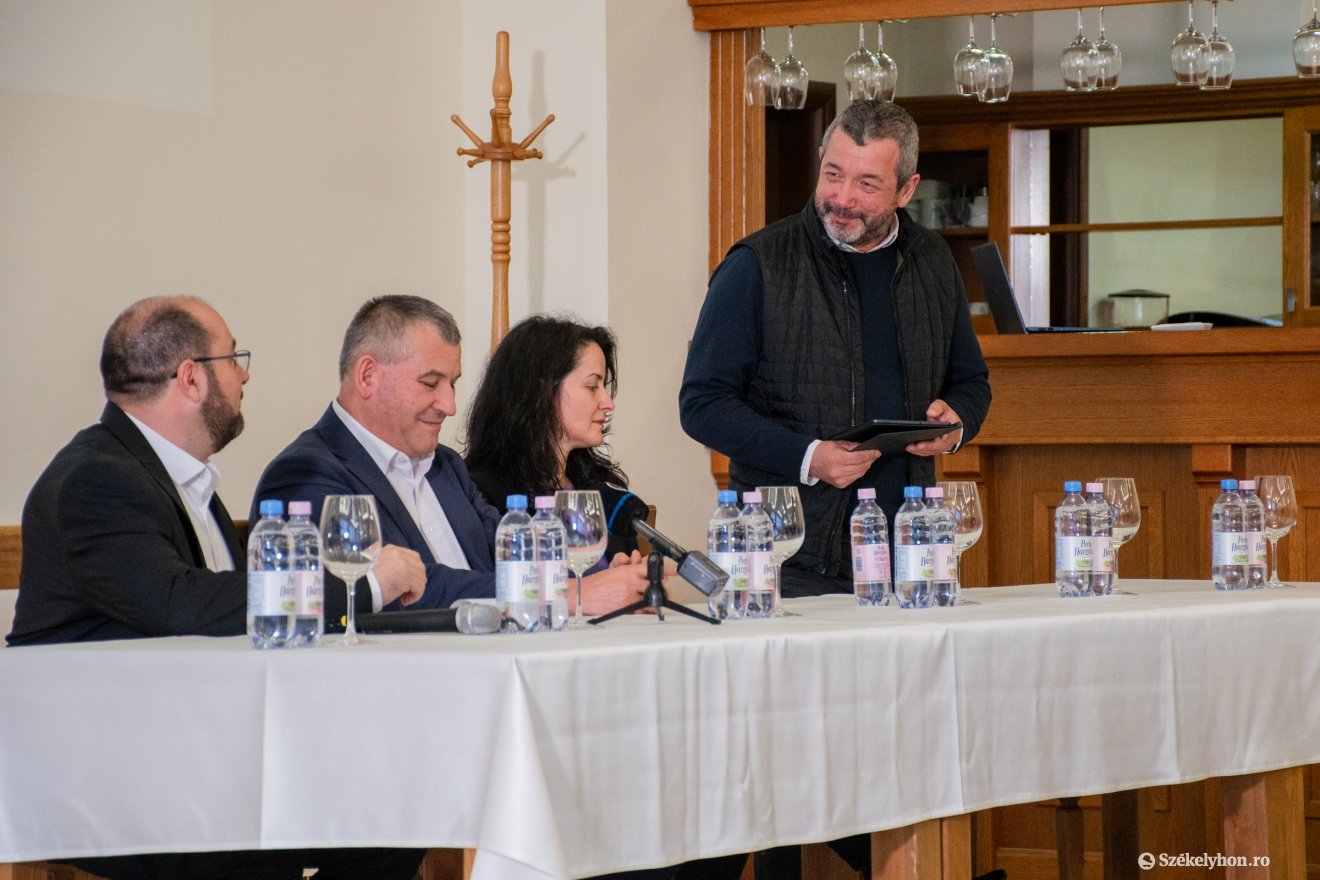 •  Fotó: László Ildikó