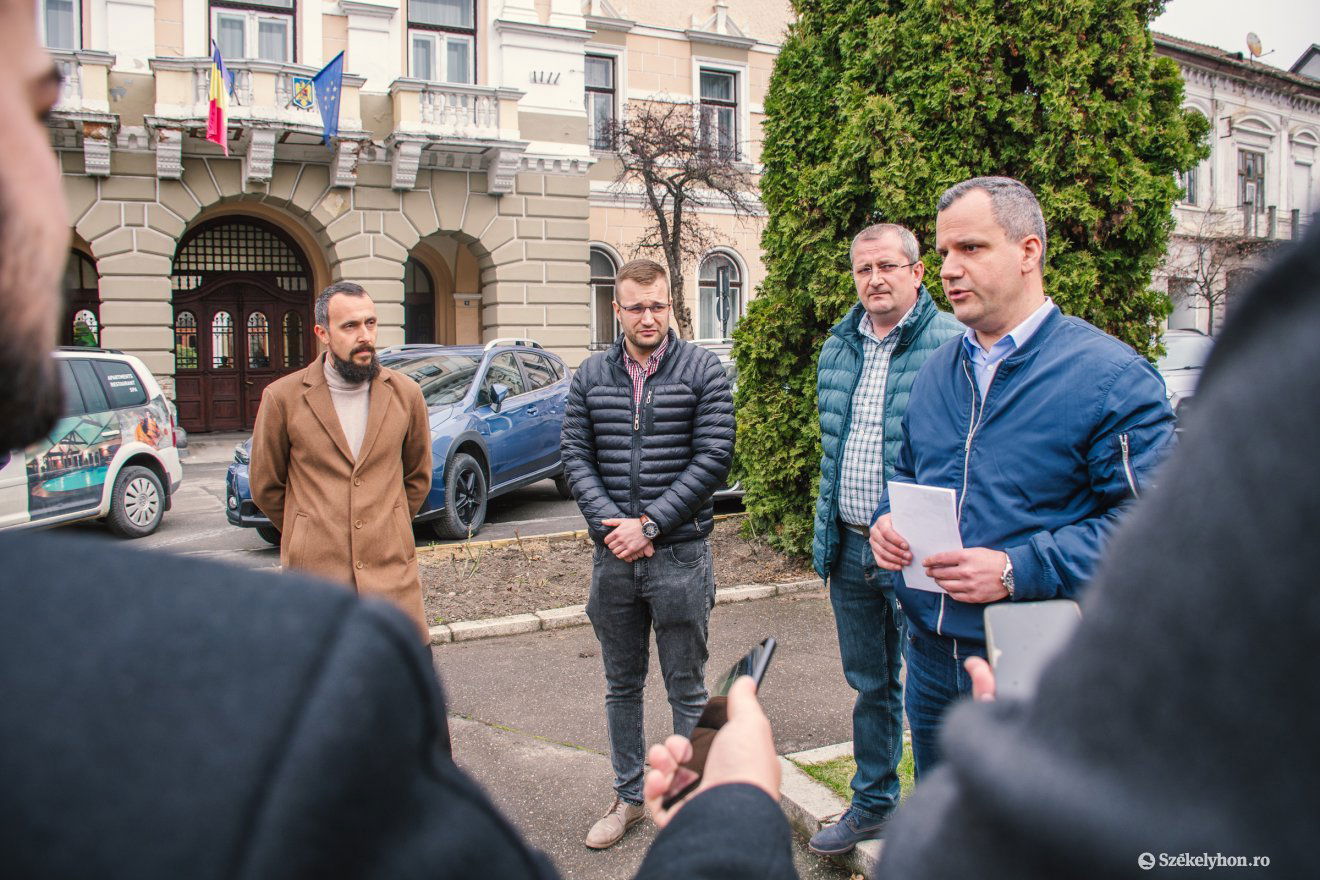 •  Fotó: László Ildikó