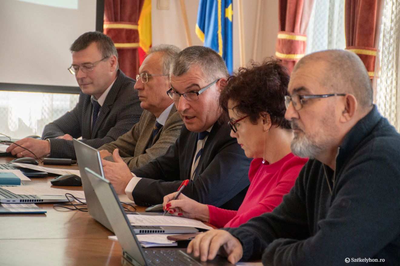 •  Fotó: László Ildikó