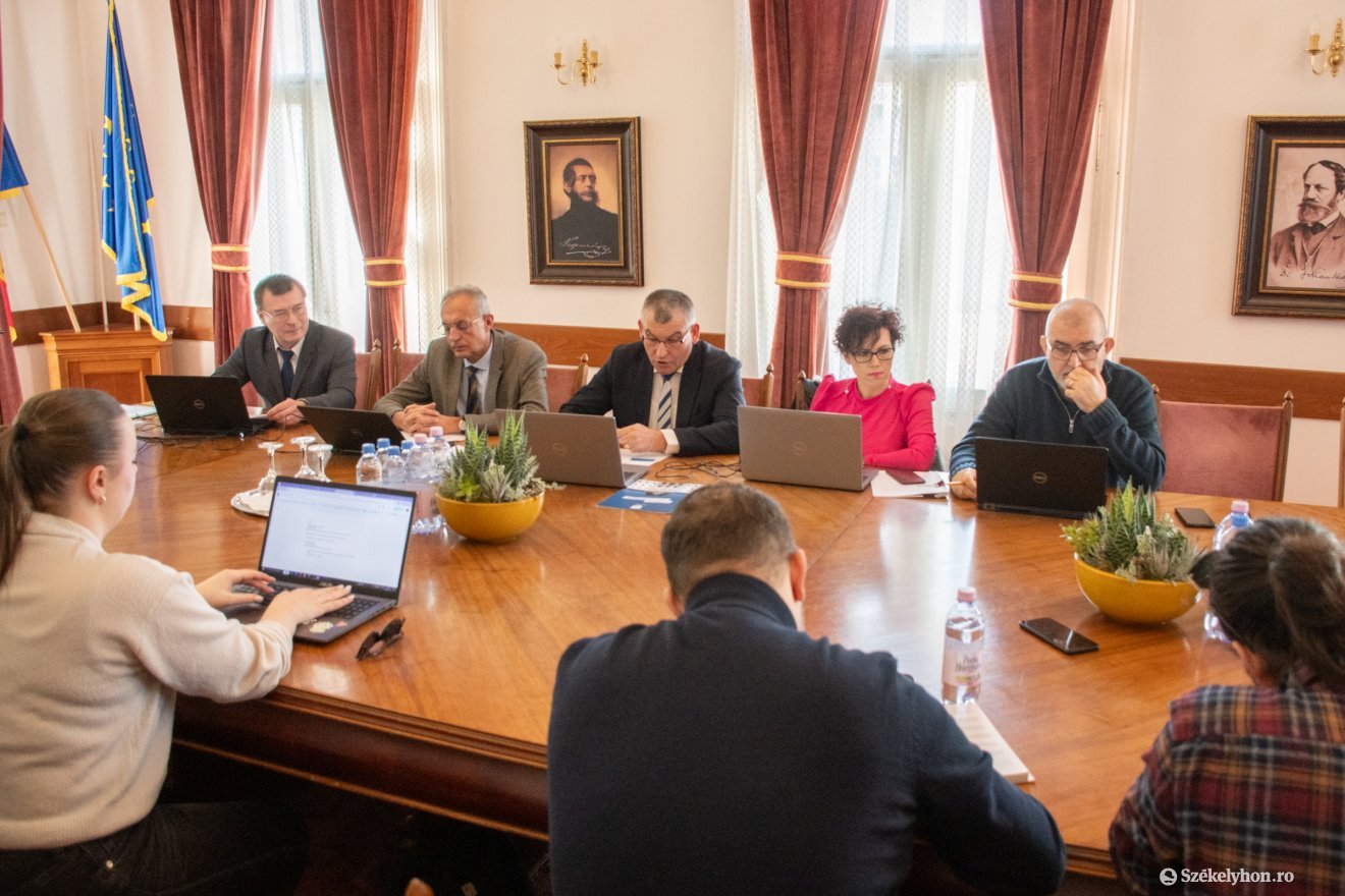 •  Fotó: László Ildikó
