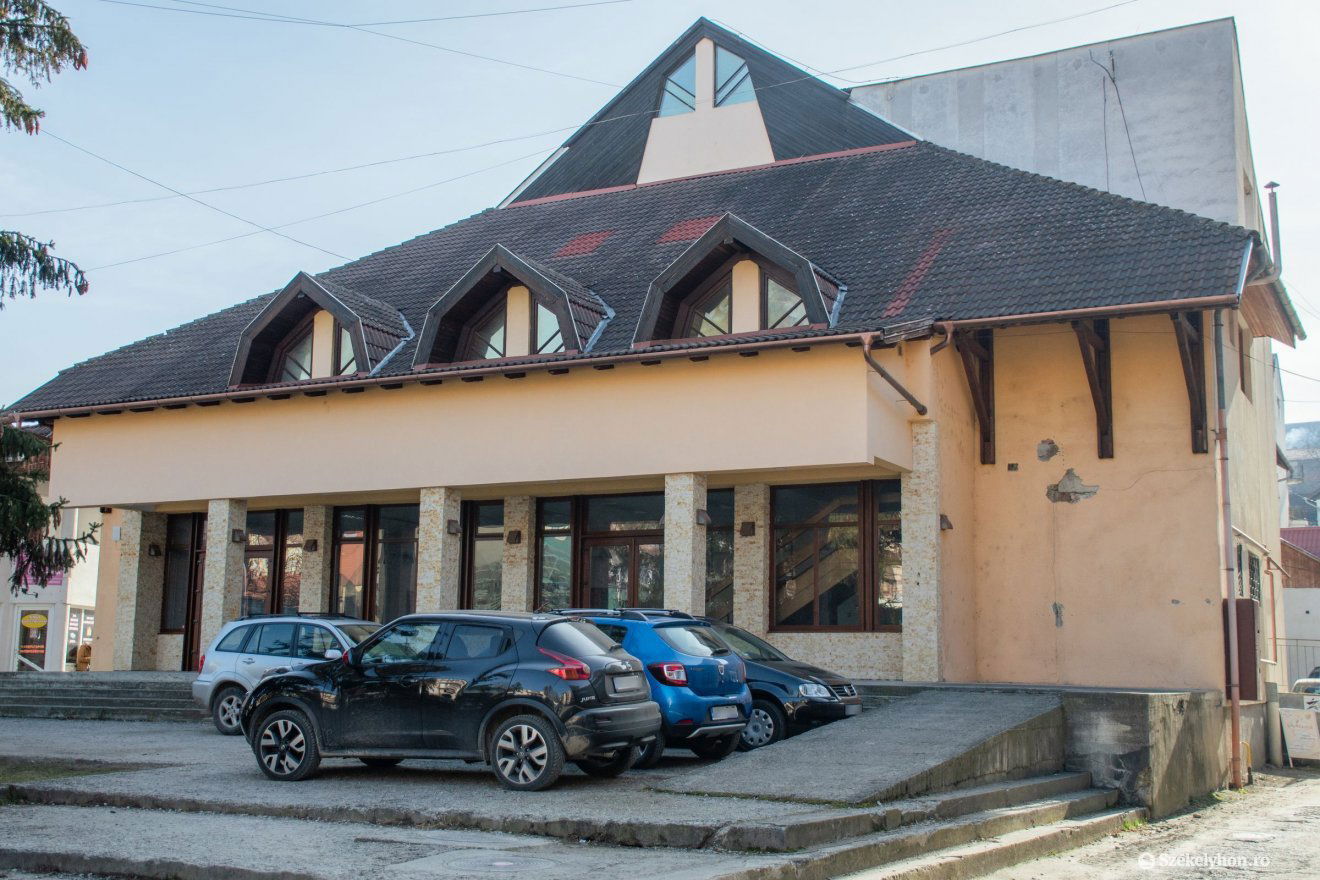 •  Fotó: László Ildikó