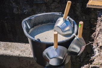 „Csak helyettesít valakit” – a feketén dolgoztatók leggyakoribb magyarázatai