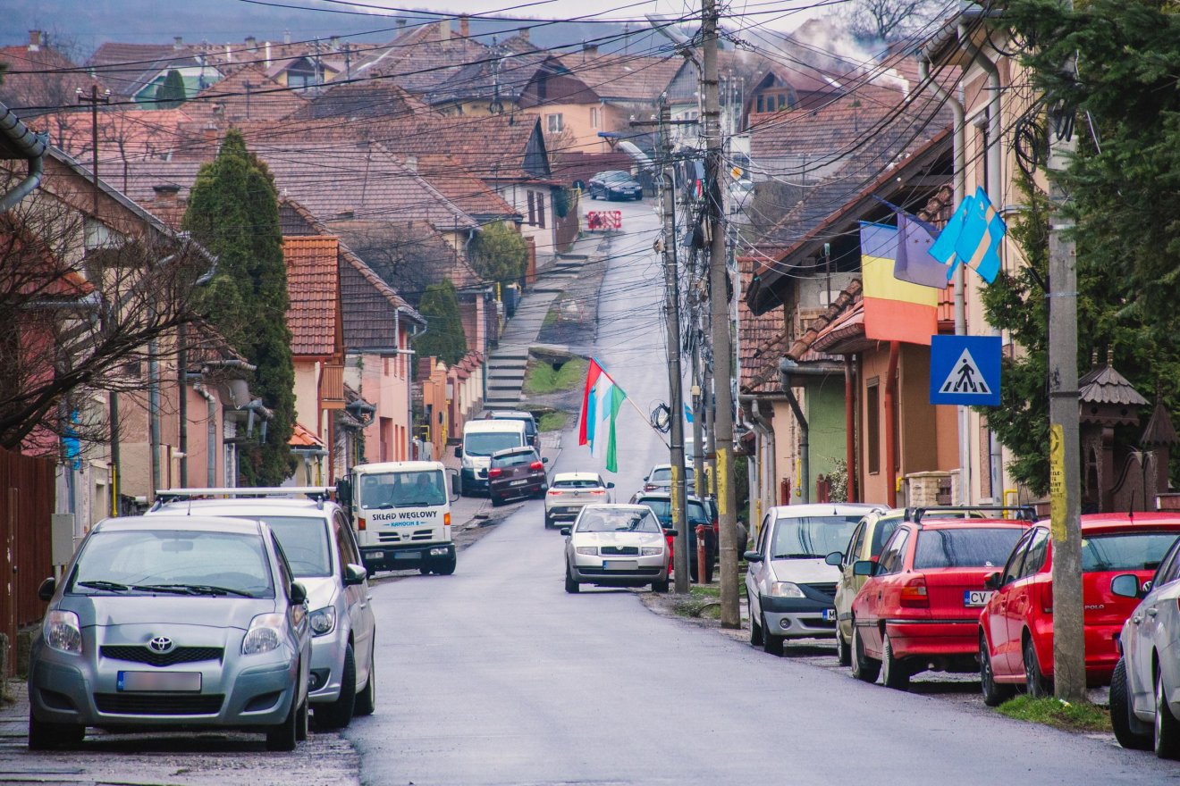 Románia miniszterelnöke szerint az ország bebizonyította, példát jelenthet a régióban a közösségek közötti tisztelet terén
