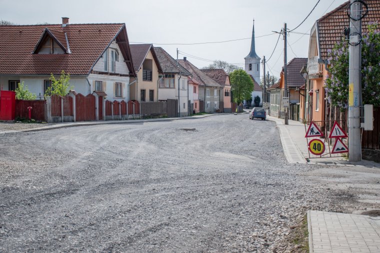 Tizenegy falura kell figyelnie Felsőboldogfalva önkormányzatának – aszfaltozáskor is