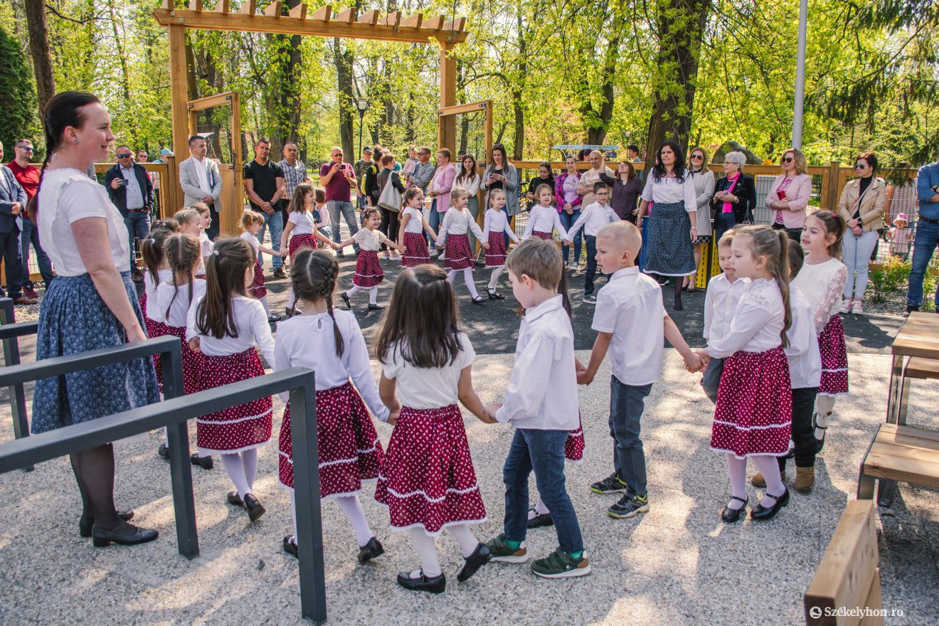 •  Fotó: László Ildikó