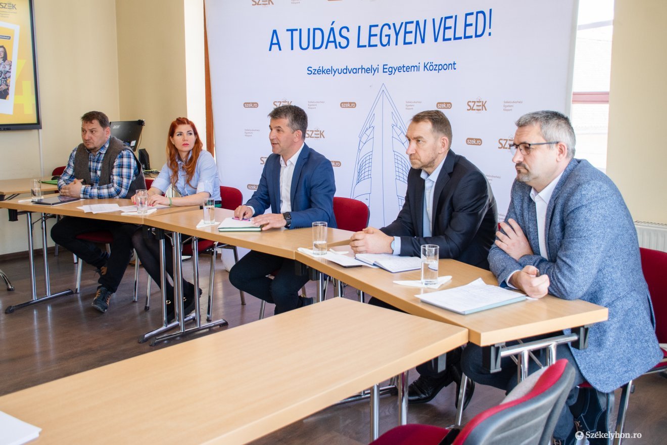 •  Fotó: László Ildikó