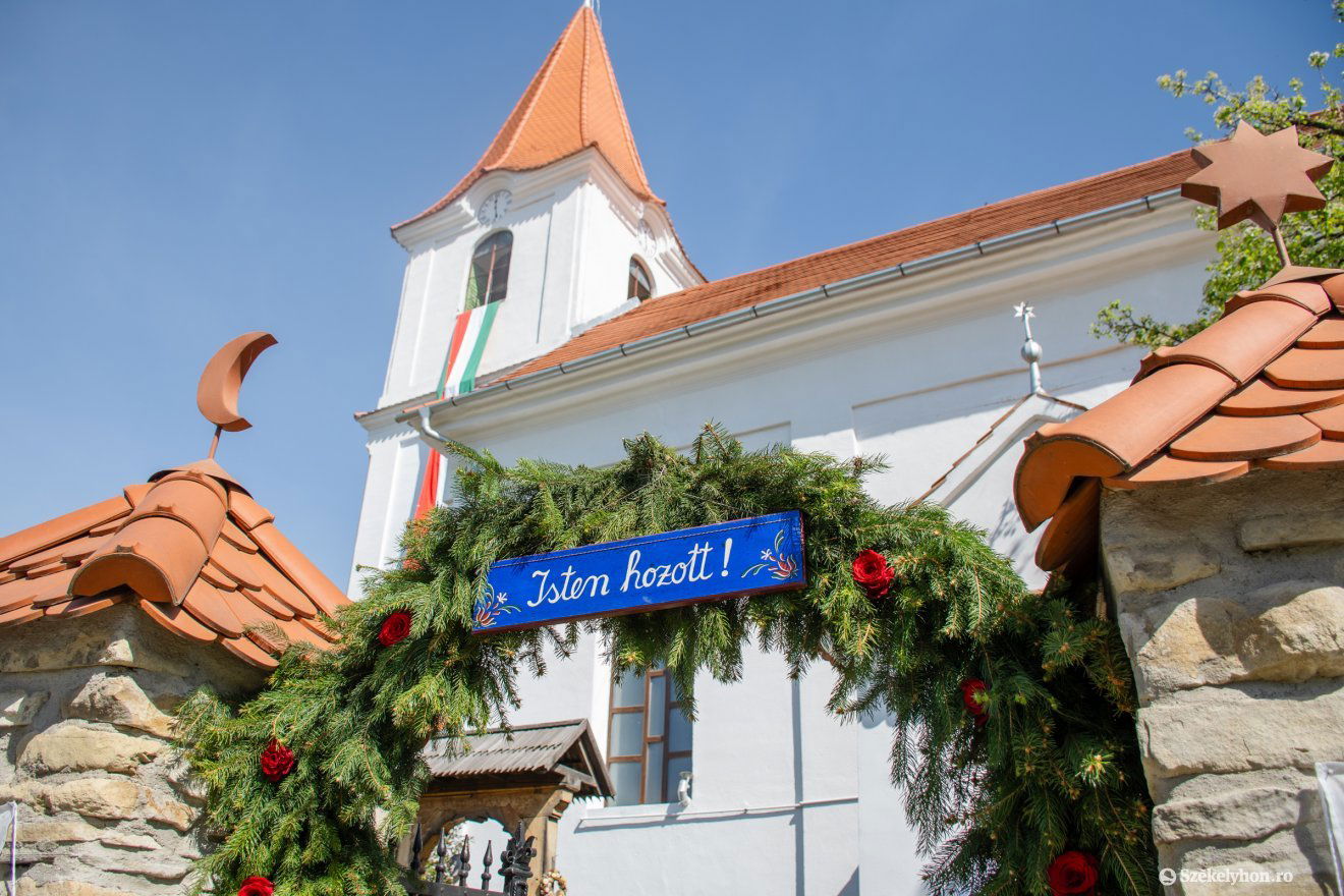 •  Fotó: László Ildikó