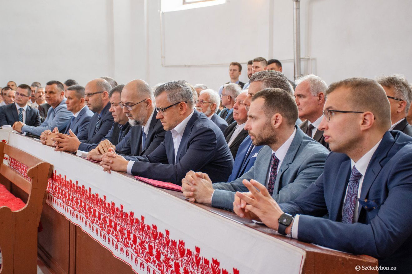 •  Fotó: László Ildikó