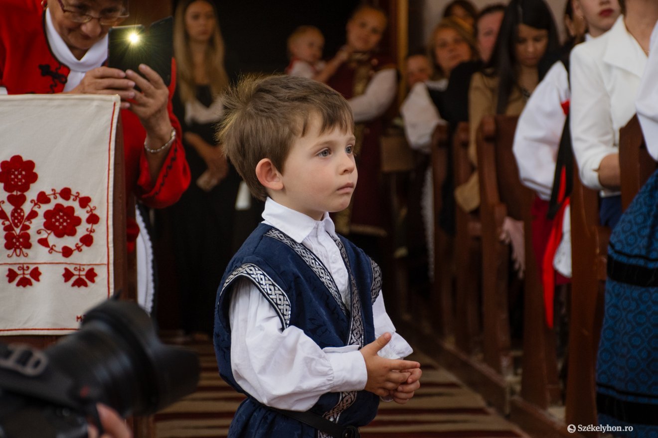 •  Fotó: László Ildikó