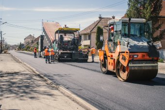 Mire számítson a városvégén az autós, aki Székelyudvarhelyről tart Csíksomlyóra?