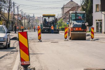 Akinek szombat délelőtt Székelyudvarhelyen lesz dolga, annak hosszas sorbanállással kell számolnia