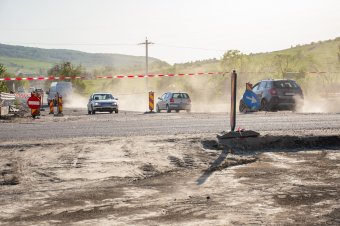 Haladnak a körforgalom építésével Székelyszentléleken, de akadnak nehezítő tényezők