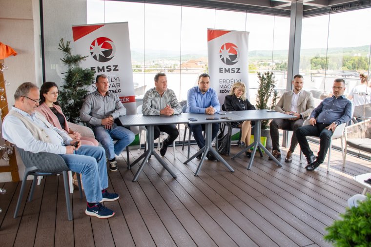 Félig feltöltött listával indul neki a választásoknak az EMSZ Székelyudvarhelyen