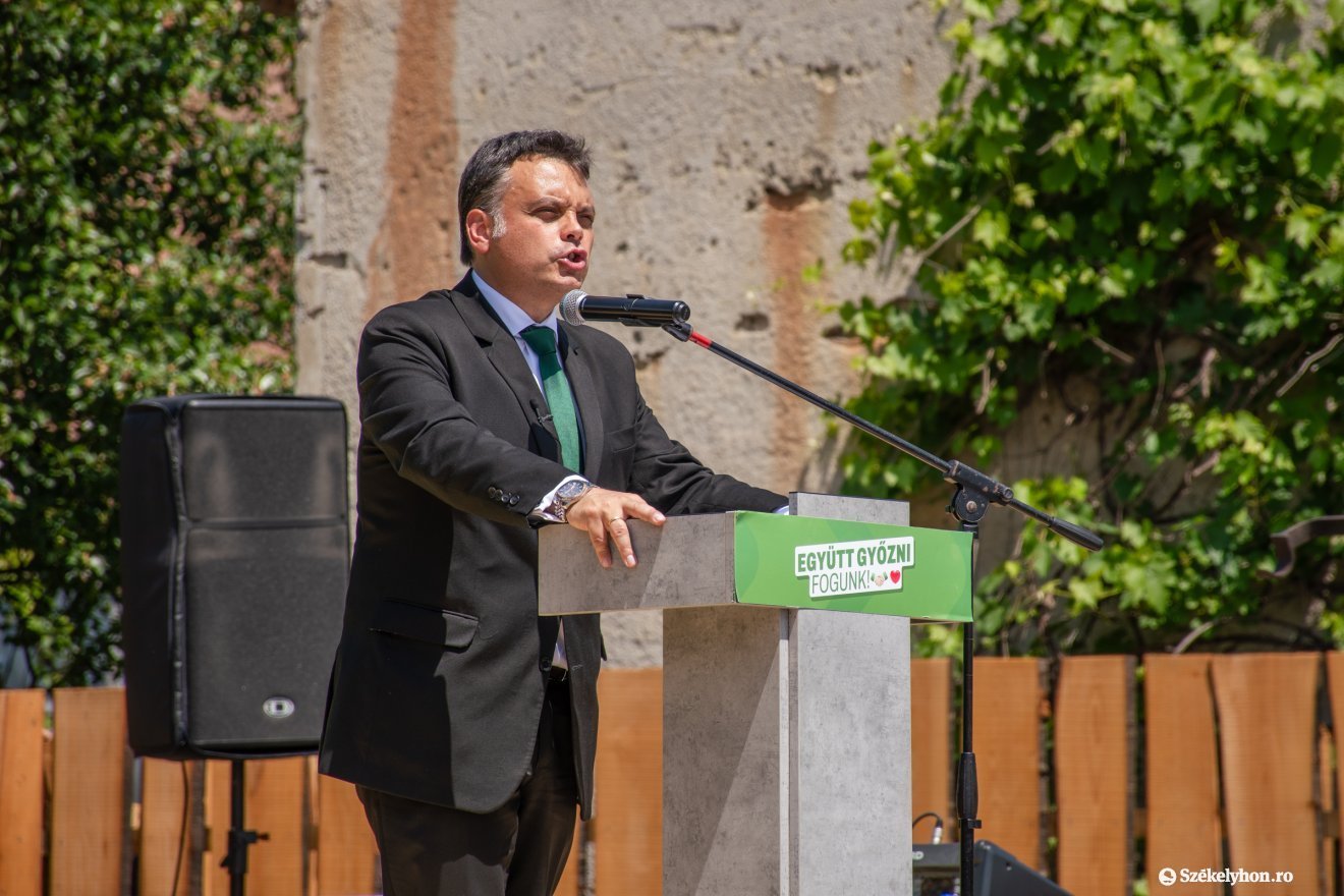 Latorcai Csaba, a magyar Közigazgatási és Területfejlesztési Minisztérium parlamenti államtitkára és miniszterhelyettese •  Fotó: László Ildikó