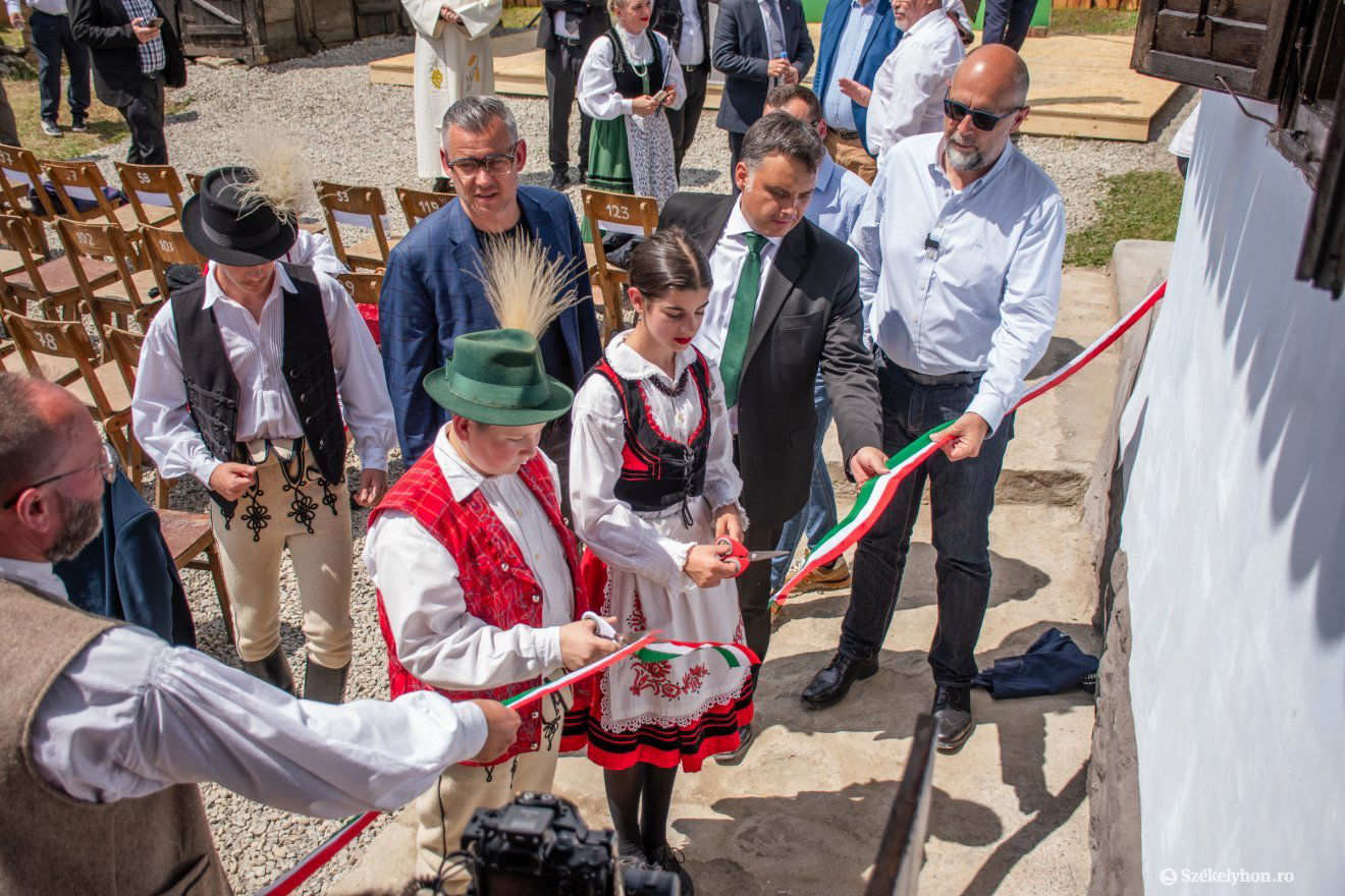 •  Fotó: László Ildikó