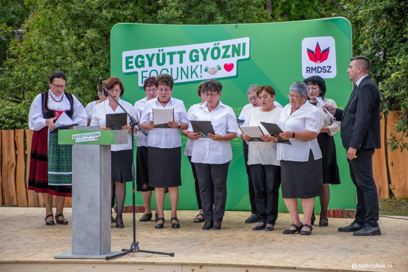•  Fotó: László Ildikó