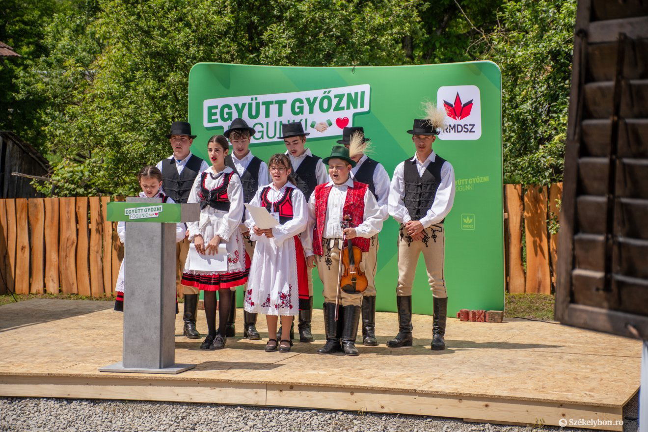 •  Fotó: László Ildikó