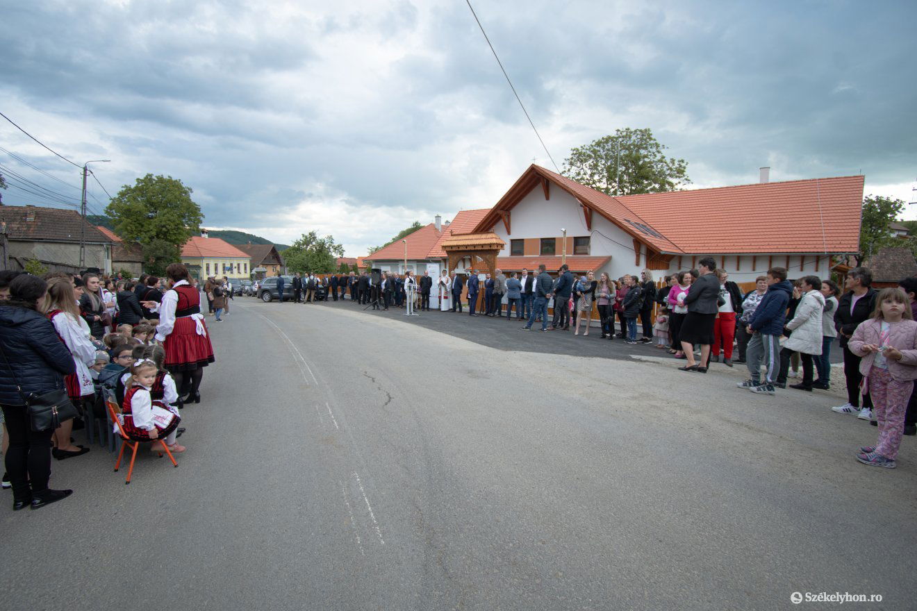 •  Fotó: László Ildikó