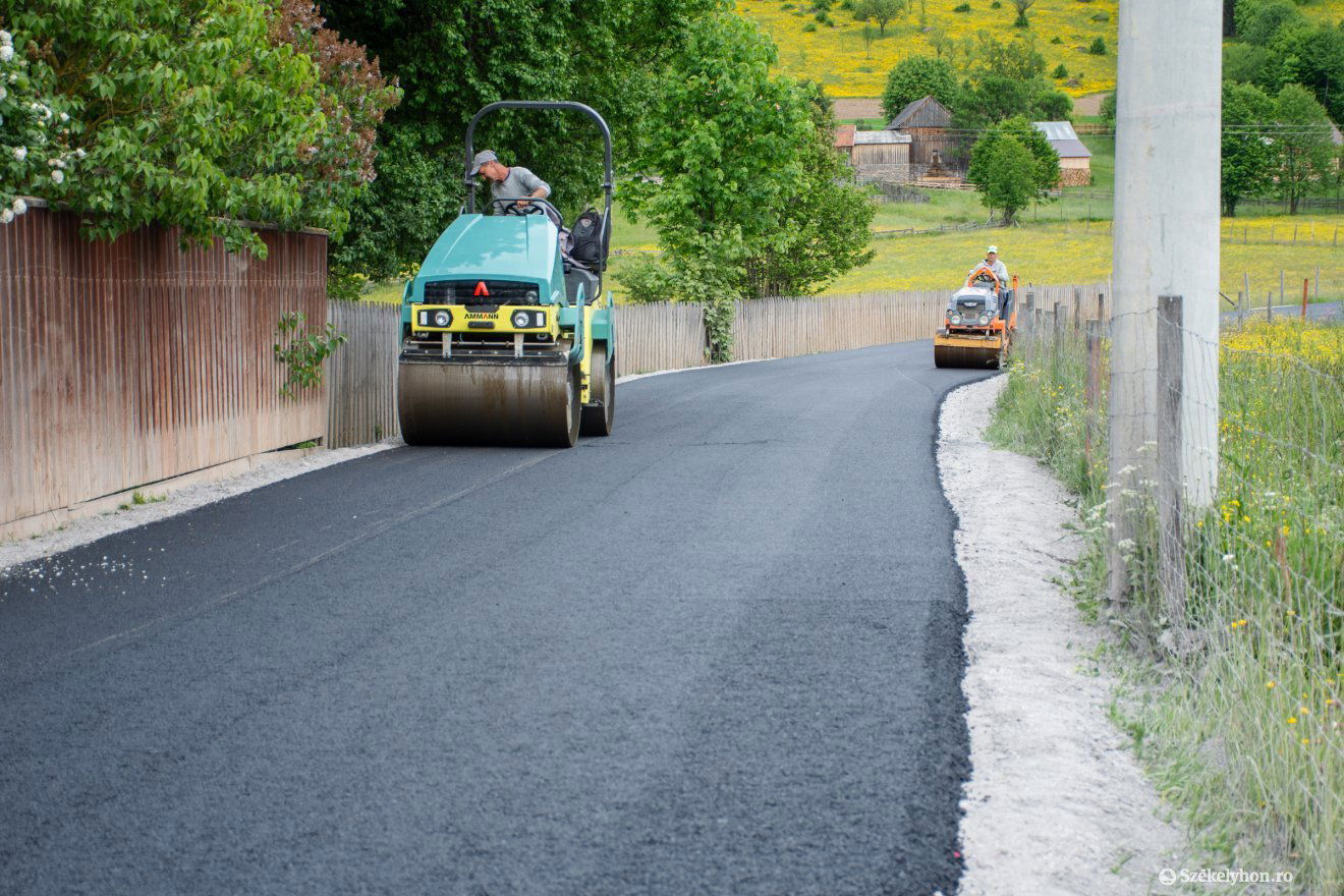 &bullet;  Fotó: László Ildikó