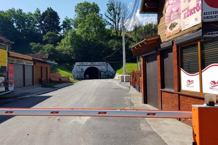 Vészhelyzet: két hétig biztosan nem látogatható a parajdi sóbánya