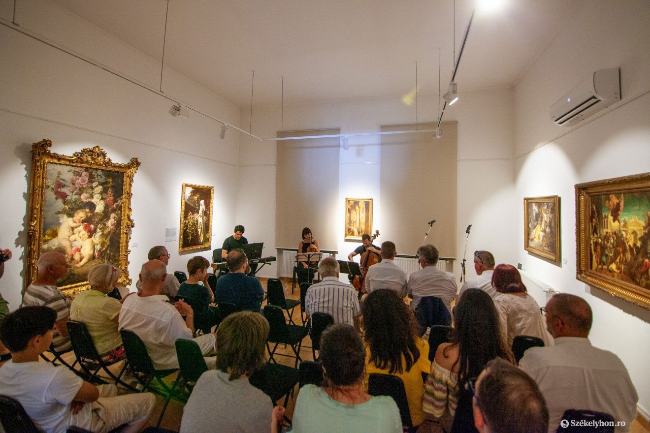 •  Fotó: Csató Andrea