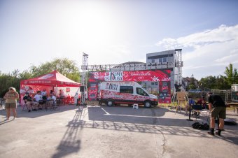 A kézdivásárhelyi Sokadalomban folytatja körútját a Duma Duba