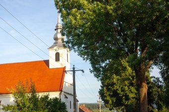Felújítják a székelykeresztúri műemléktemplomot és a közösségi házat