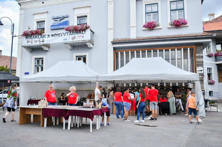 Közös kirakózásra várják a puzzlekedvelőket Székelyudvarhelyen