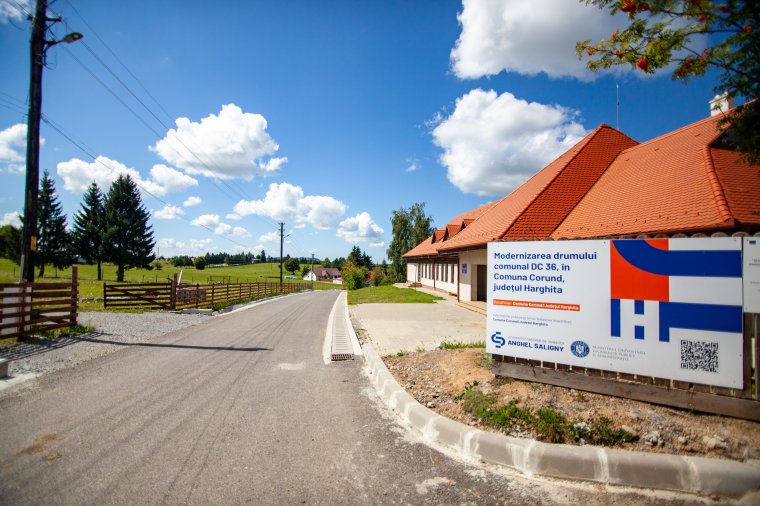 Hamarosan leterítik a kopóréteg-aszfaltot is a Pálpataka felé vezető úton