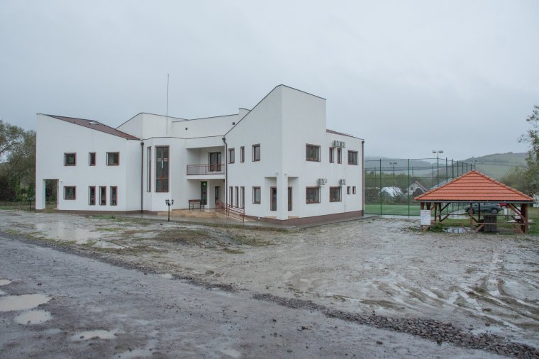 Már átköltöztek az új községházára a hivatali dolgozók Kányádban