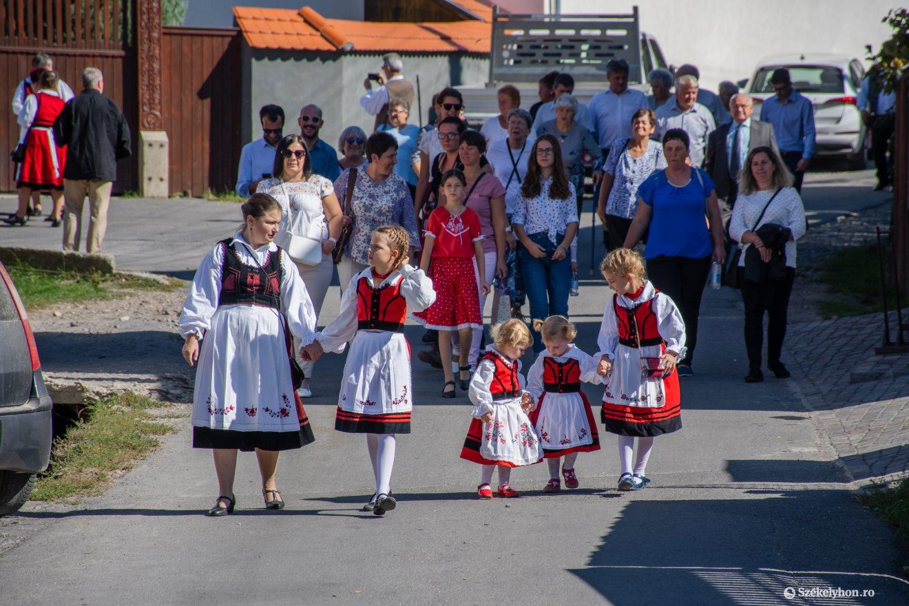 •  Fotó: László Ildikó