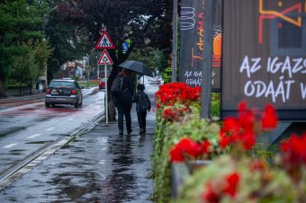 Miniszteri magyarázkodás a hétvégi időjárás miatti felesleges riadóról